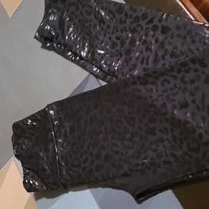 Boutique leopard leggings